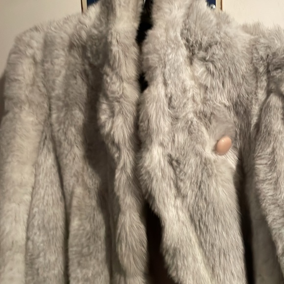 Fur coat.  MIDI length sz 12-14 - Picture 3 of 7